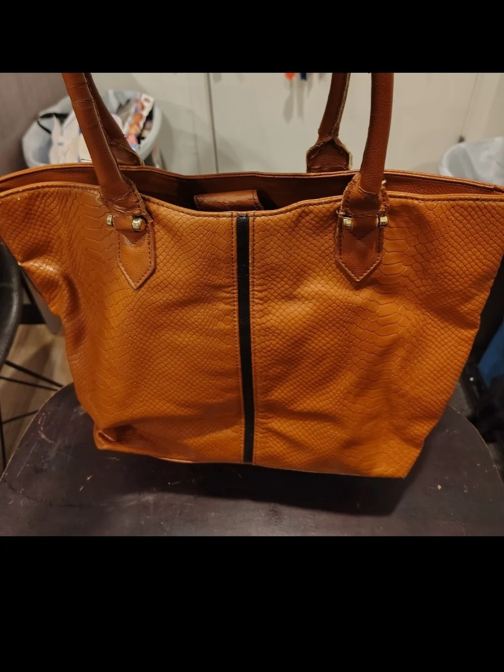 N/A spacious tan